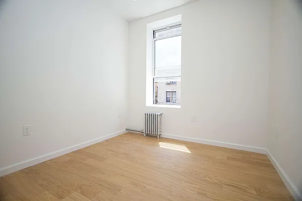 Rented by Nooklyn NYC LLC | media 61
