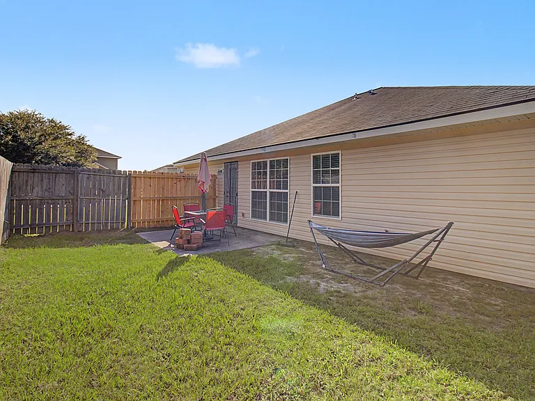 225 Augusta Way — Photo 27