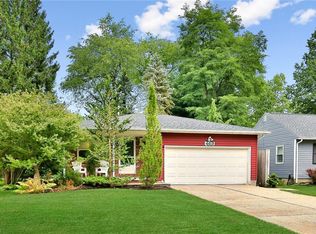 463 Malvern Rd, Akron, OH 44303