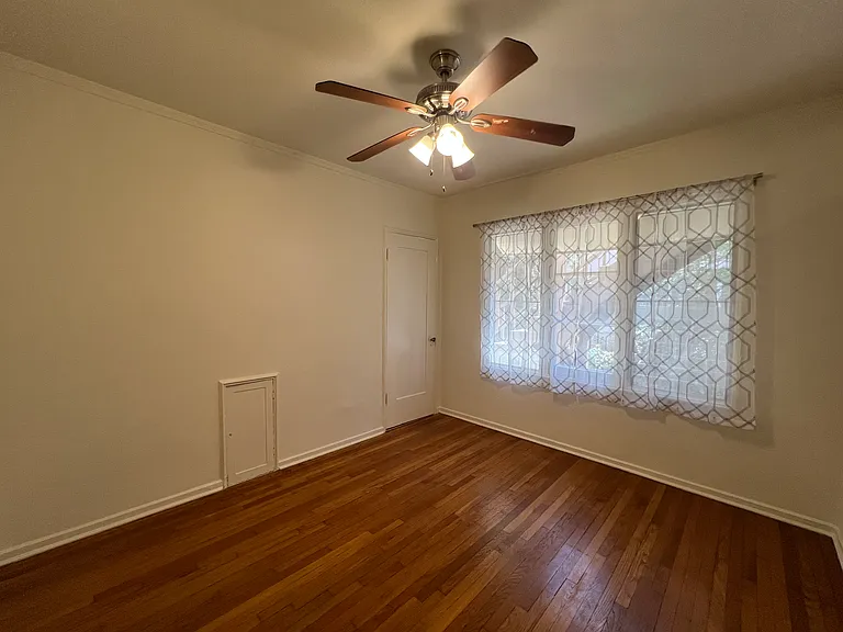 1171 Huntington Dr #D — Photo 31