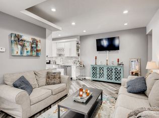 546 E 46th St #2W, Chicago, IL 60653