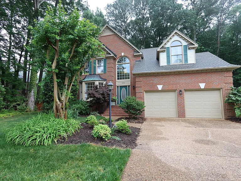 203 Rock Creek Ct — Photo 1