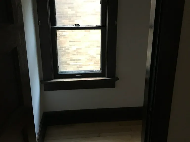 3018 N Cramer St — Photo 11