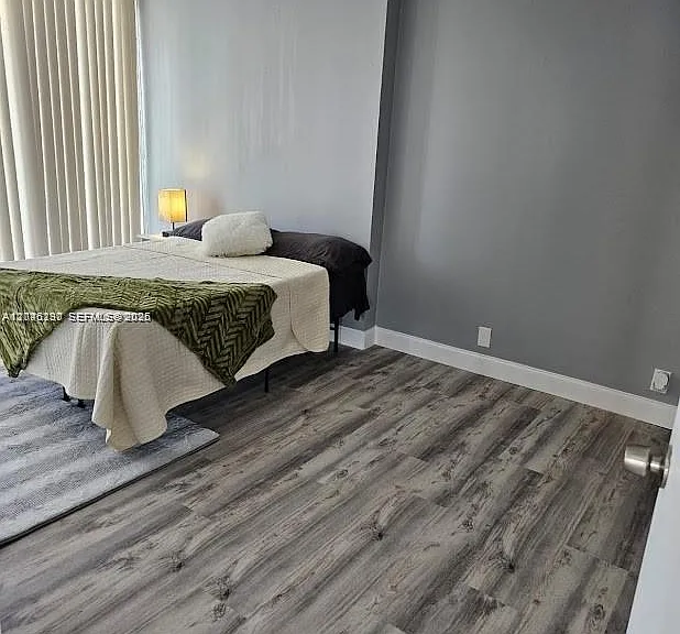 7601 E Treasure Dr #811 — Photo 17