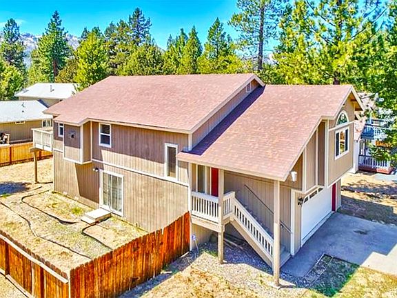 2nd image of 1982 Cherokee St