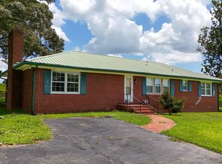 130 Sosbee Rd, Talmo, GA 30575