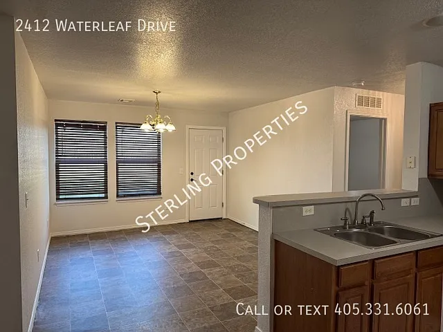 2412 Waterleaf Dr — Photo 6