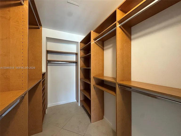 10275 Collins Ave #318 — Photo 22