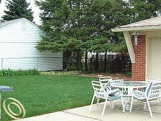 2nd image of 8514 Berwyn St