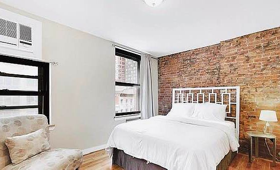 2nd image of 1015 6th Ave #3F