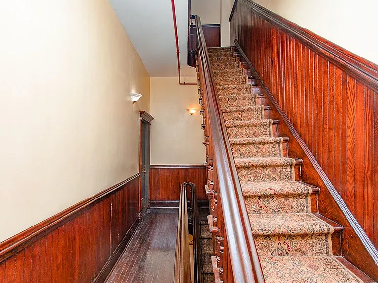 1079 Broadway #2B — Photo 21