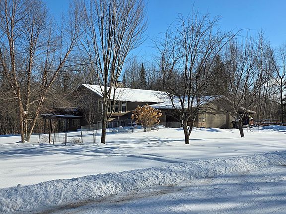 2nd image of 37214 Woodland Dr