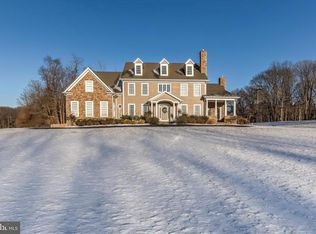 1 Three Sisters Ct, Baldwin, MD 21013