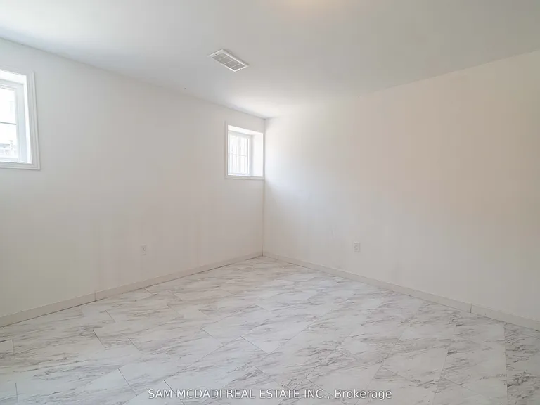 322 Baldwin Dr — Photo 31