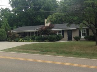 6912 SW Westland Dr, Knoxville, TN 37919