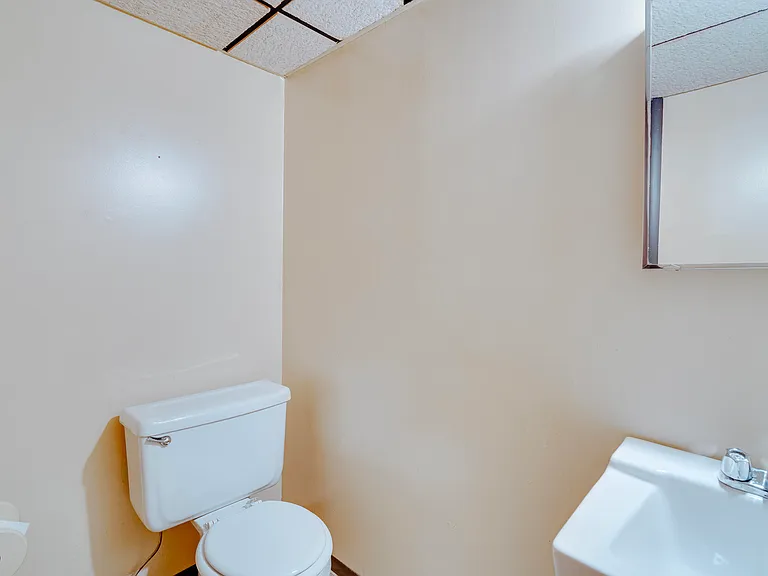 5806 Wedgewood Rd — Photo 48