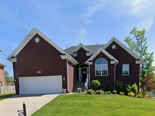 13613 Quiet Glen Ct, Louisville, KY 40299