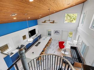 1195 Mockingbird Ln, Naples, FL 34104