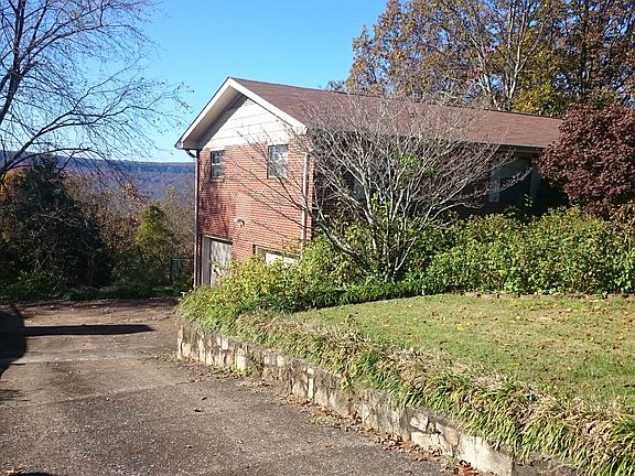2nd image of 967 Crestridge Dr
