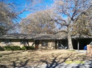 3102 Lipsey St, Decatur, TX 76234