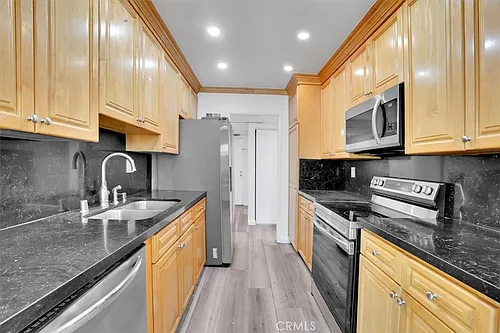 5412 Lindley Ave #110 Photo 1