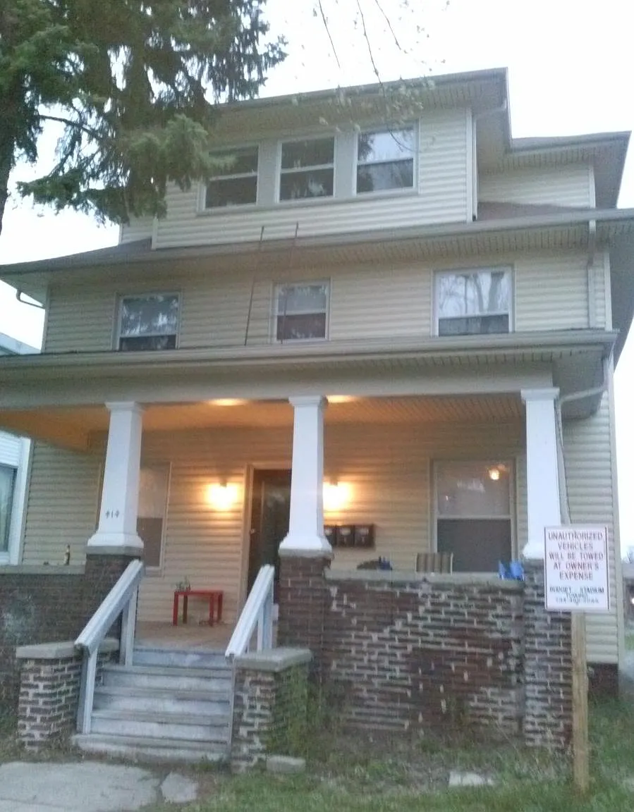 414 Perrin Street — Photo 1