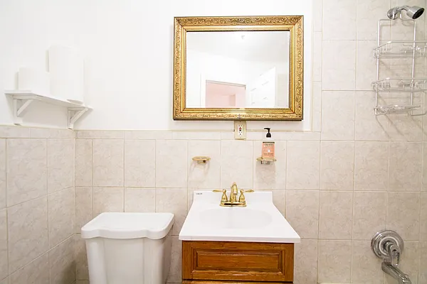 Rented by TheRealEstateCompany.com LLC | media 19