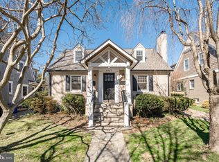 4725 16th Rd N, Arlington, VA 22207