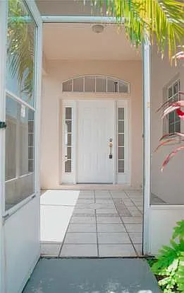 2402 Knightsbridge Blvd — Photo 18