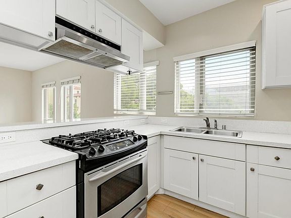 5th image of 450 J St Unit 4131