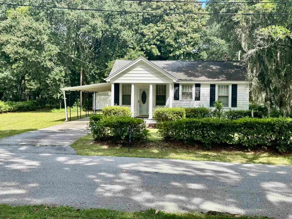 1357 Moss Ave., Georgetown, SC 29440