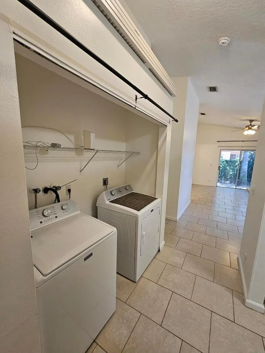 Building Photo - 3620 NW 91st Ave #1-4