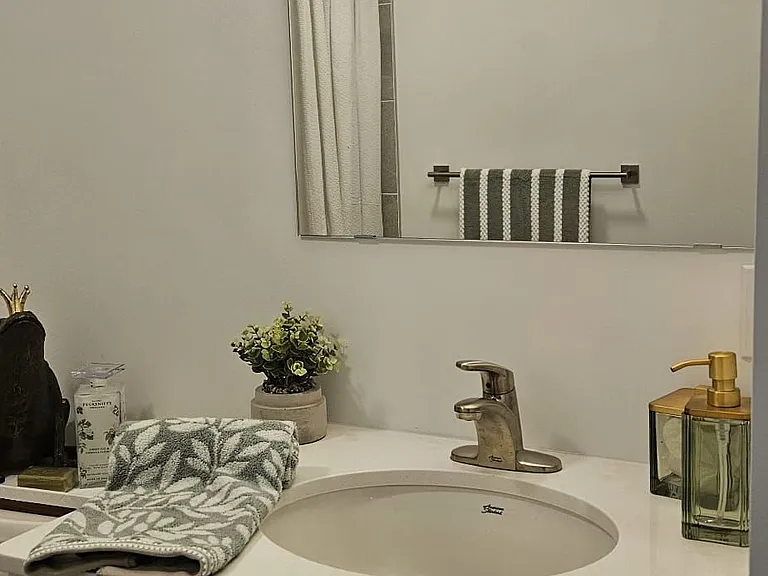 19 B West St N #204 — Photo 13