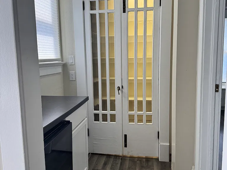 315 Jackson St — Photo 12