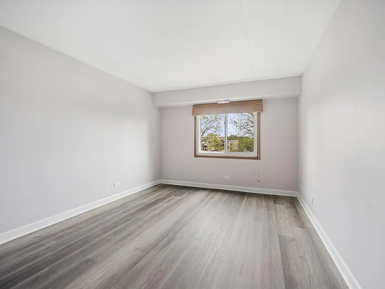 475 Plum Creek Dr #206 — Photo 7