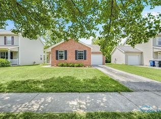 826 Acton Dr, Toledo, OH 43615