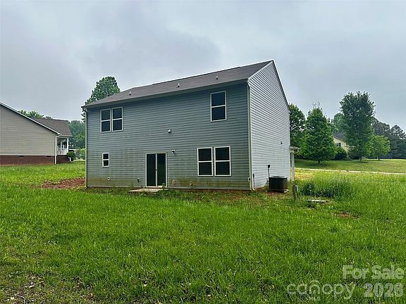 5th image of 1050 Glenbriar Ct