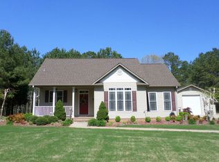 122 Cedar Cir, Russellville, AL 35653
