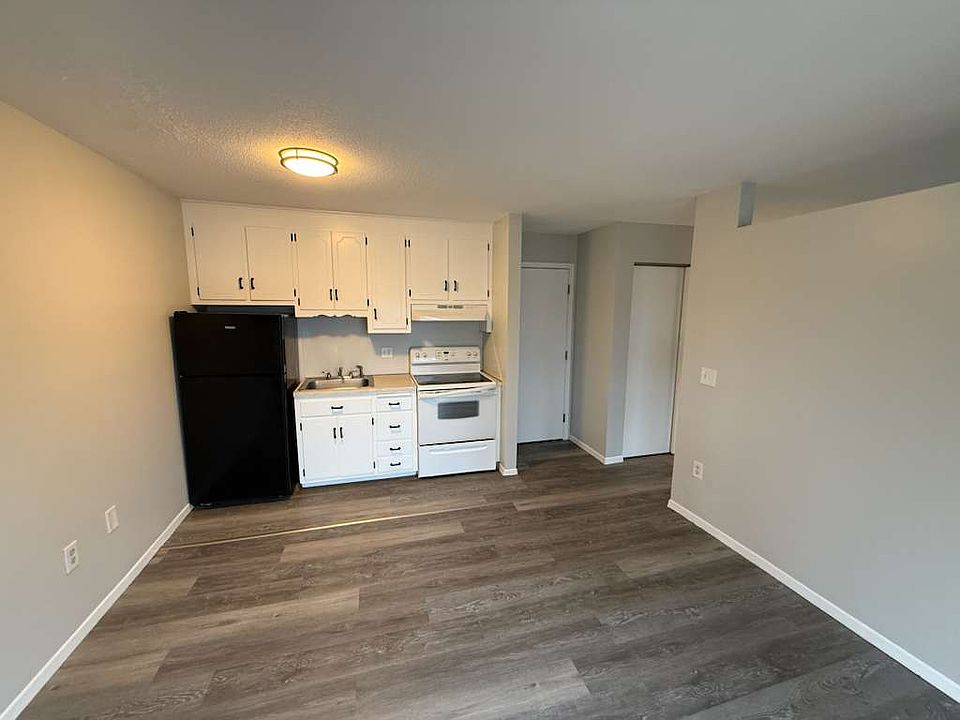 1st image of 4 Cianci Ave #16