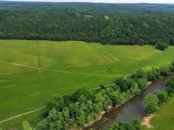 25 Hars Creek Rd, Horseshoe Bend, AR 72512