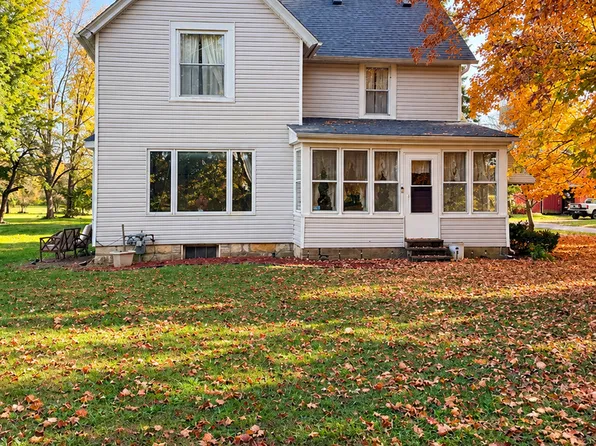 10210 Corneils Rd, Plano, IL 60545