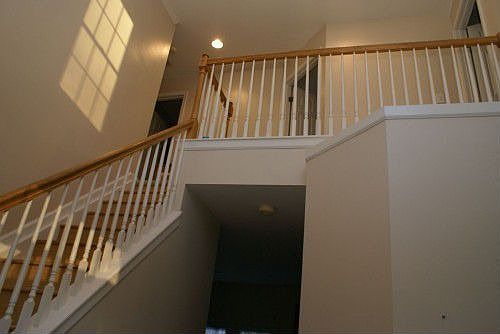 1st image of 115 Marsh Creek Dr