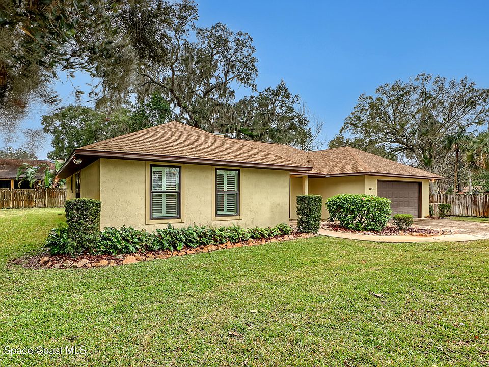 1st image of 2051 Chester Ct