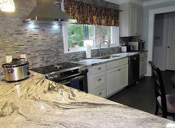 4th image of 8613 Dogwood Dr