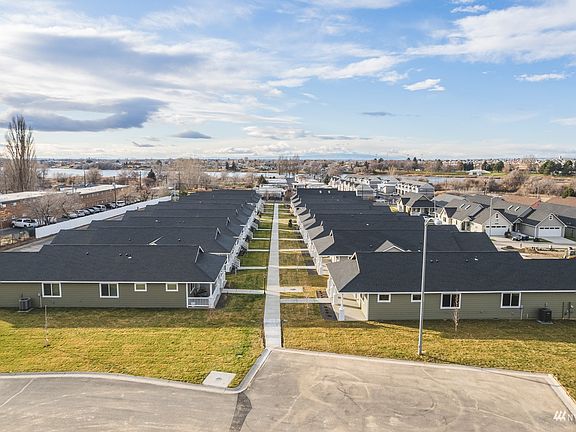 4th image of 123 E 9th Avenue #31