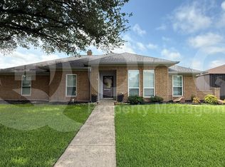 2210 Ridgewood, Carrollton, TX 75006