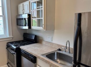 1350 Edwards Rd #10, Cincinnati, OH 45208