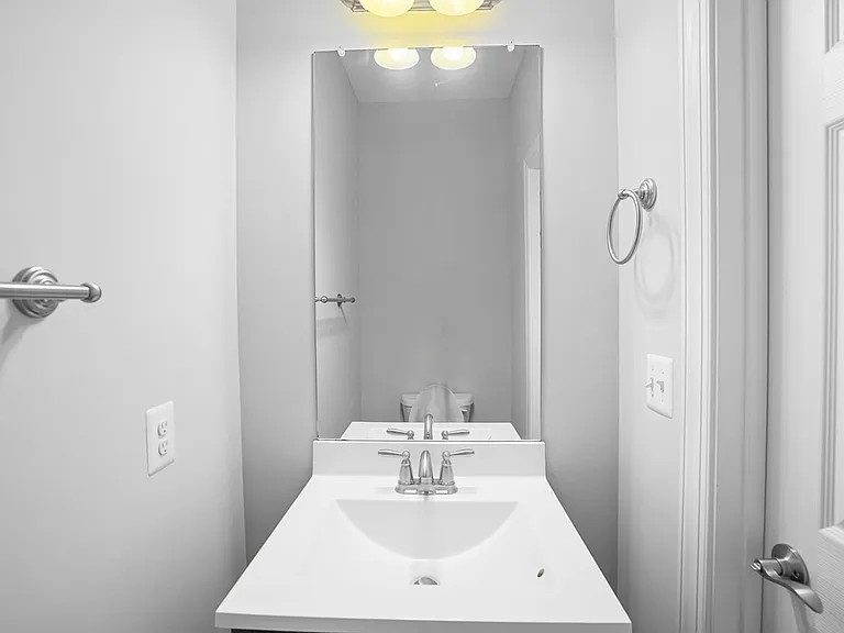 981 Rye Dr — Photo 14