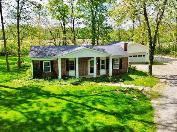 2430 Cherokee Dr, London, OH 43140