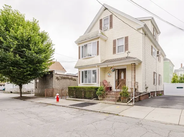 46 Larch St, New Bedford, MA 02740